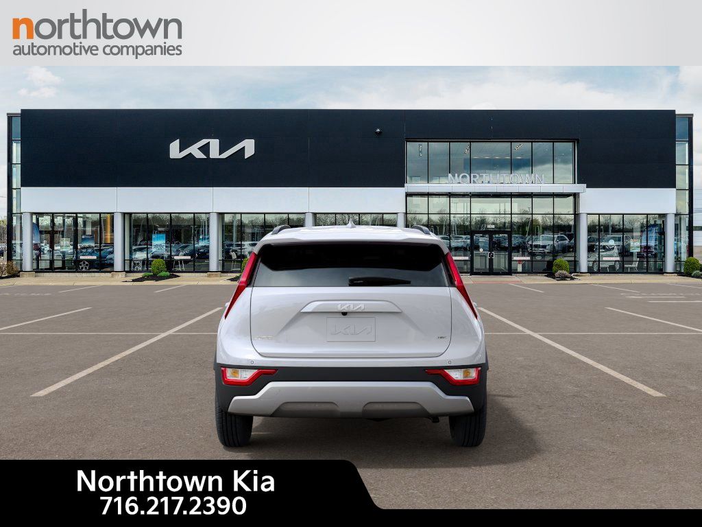 Vehicle image 4 of 30