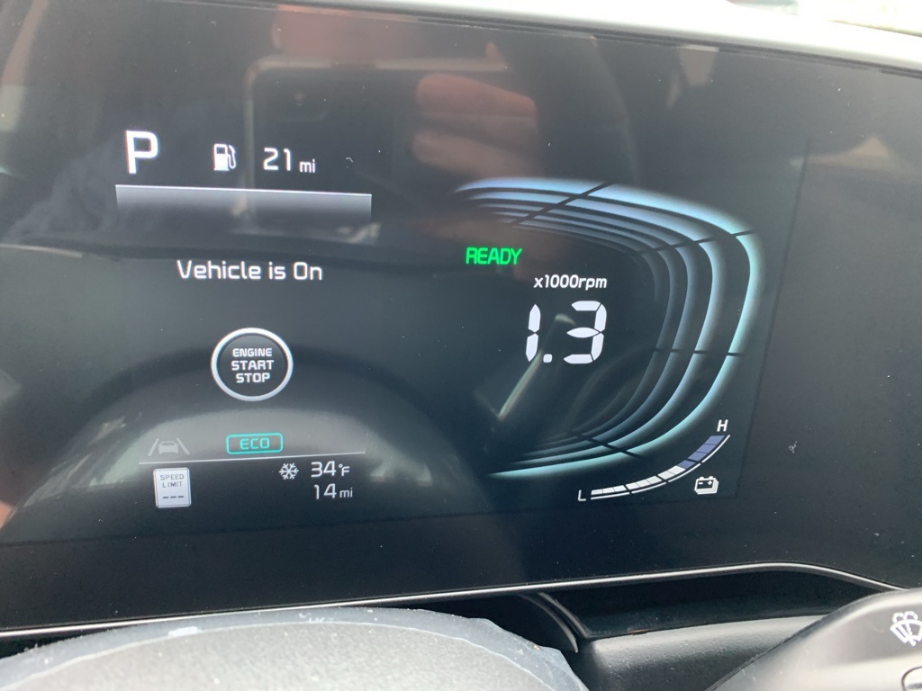 Vehicle image 9 of 32