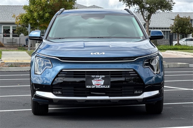 2025 Kia Niro SX Image 3 of 37