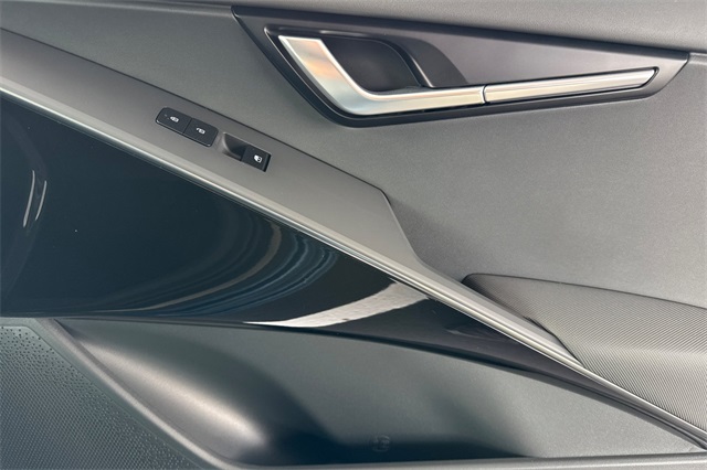 2025 Kia Niro SX Image 23 of 37