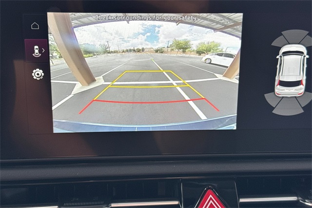 2025 Kia Niro SX Image 18 of 37