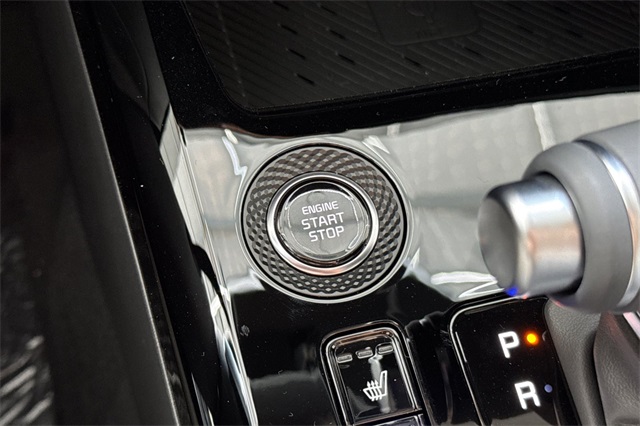 2025 Kia Niro SX Image 24 of 37