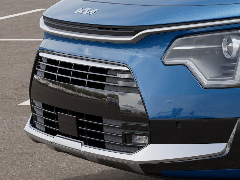 Vehicle image 13 of 27