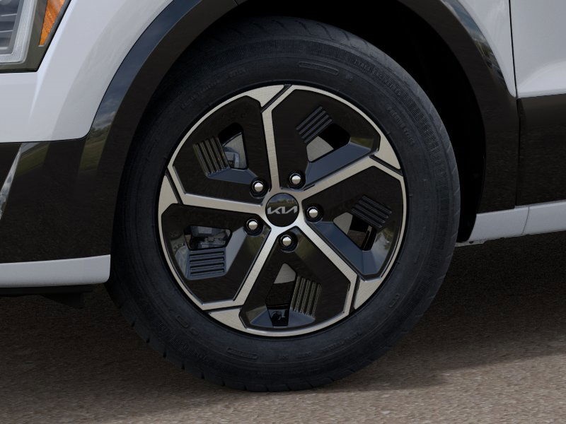Vehicle image 10 of 27
