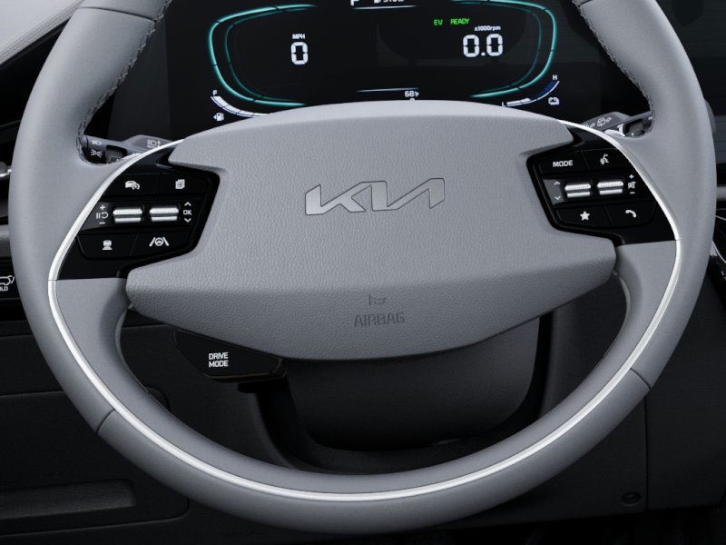 Vehicle image 22 of 27