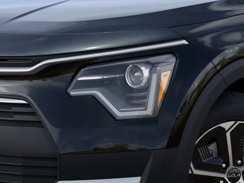 Vehicle image 11 of 27