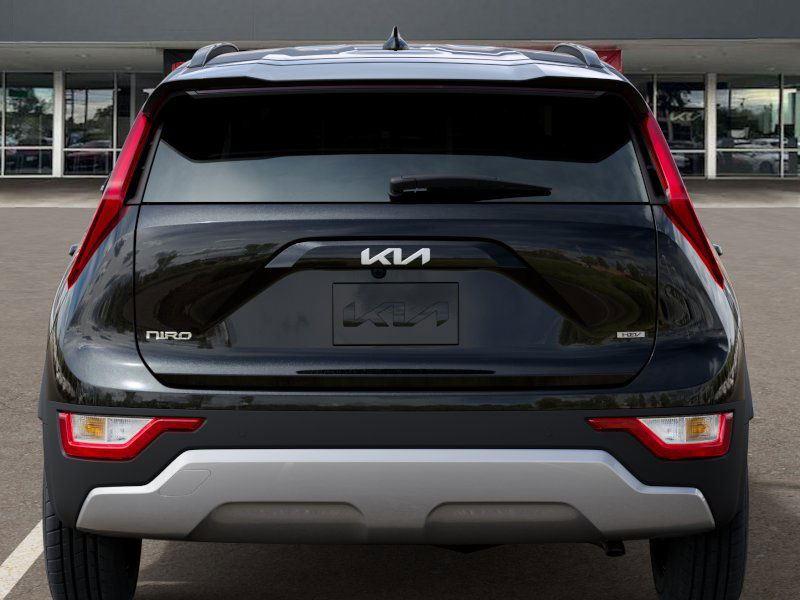 Vehicle image 7 of 27