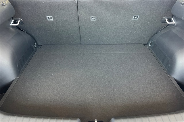 2025 Kia Niro EX Image 11 of 37