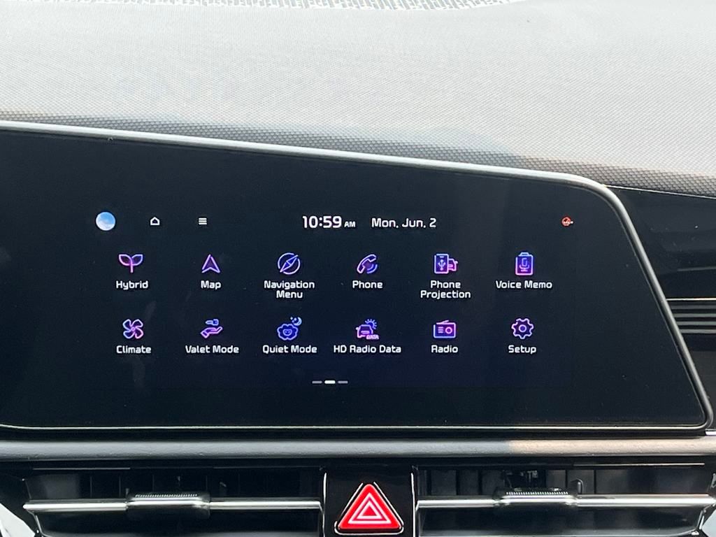 Vehicle image 23 of 35