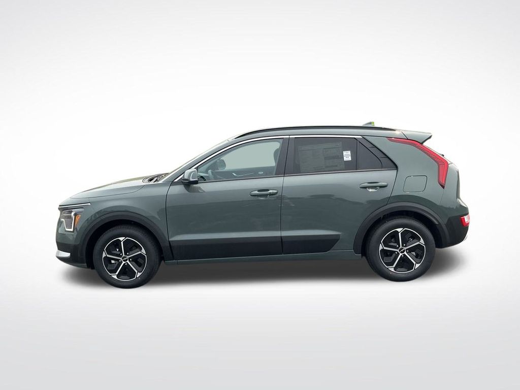 Vehicle image 8 of 35