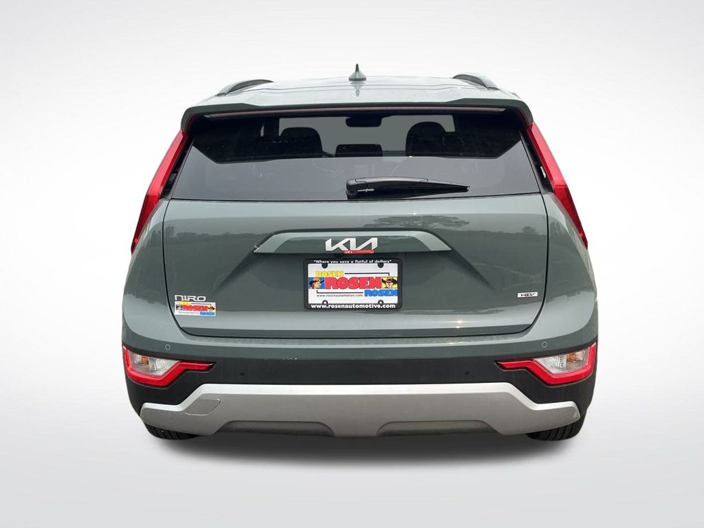 Vehicle image 6 of 35