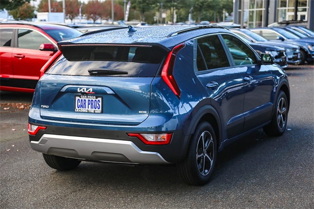 Vehicle image 5 of 25