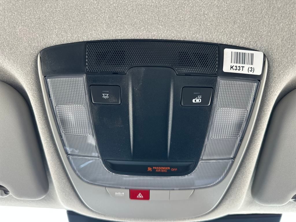 Vehicle image 26 of 35