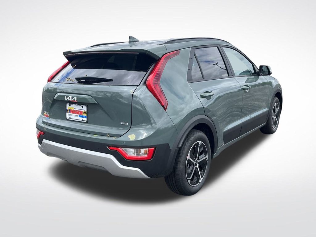Vehicle image 5 of 35