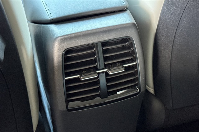 2025 Kia Niro EX Image 22 of 37