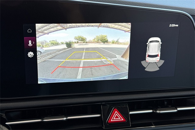 2025 Kia Niro EX Image 16 of 37