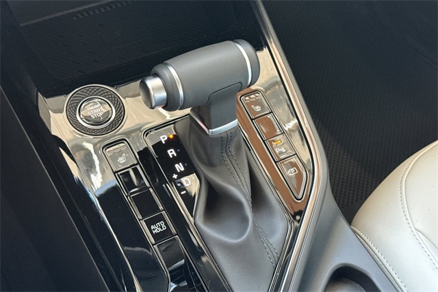 2025 Kia Niro EX Image 18 of 37