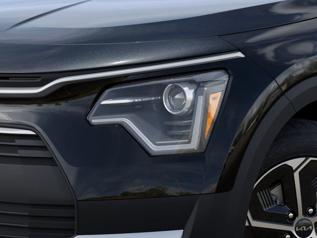 Vehicle image 11 of 27