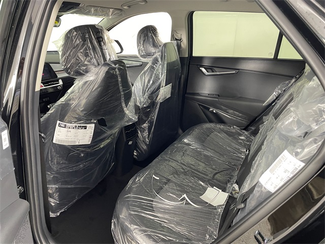 Vehicle image 7 of 7