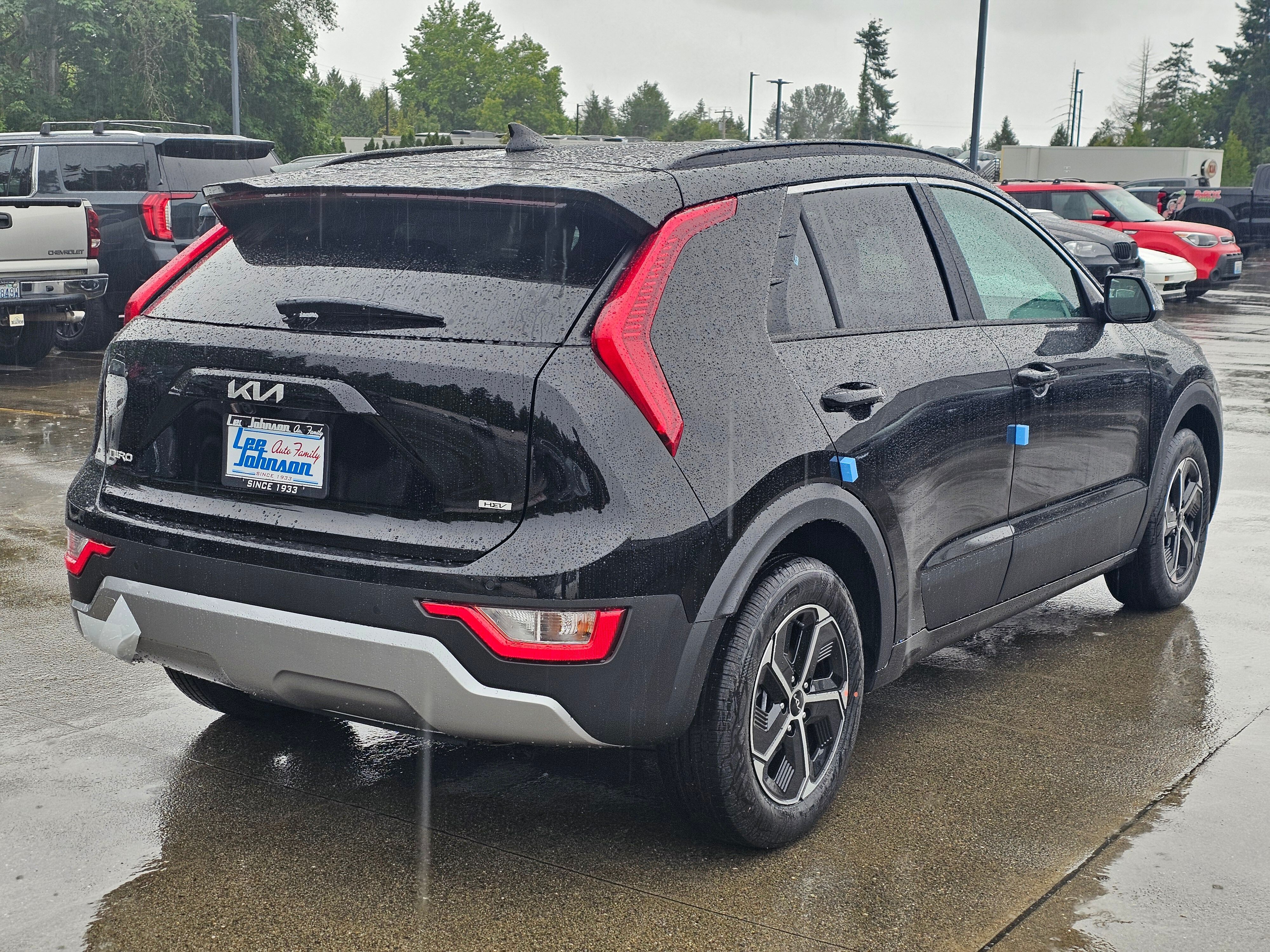 Vehicle image 6 of 35