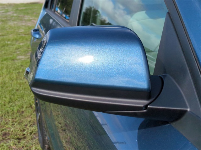 Vehicle image 28 of 28