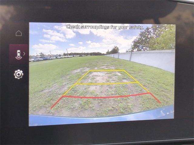Vehicle image 16 of 28