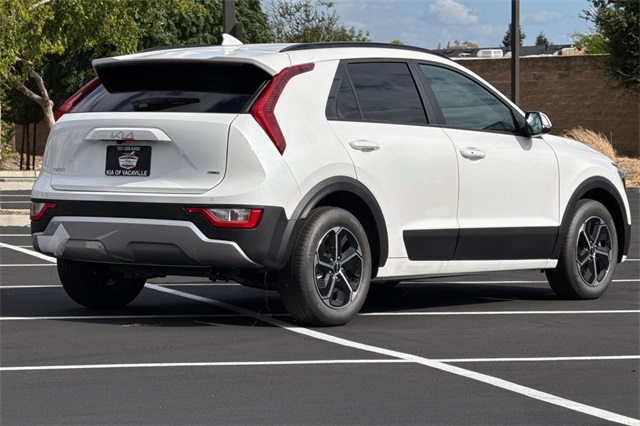2025 Kia Niro EX Image 7 of 38