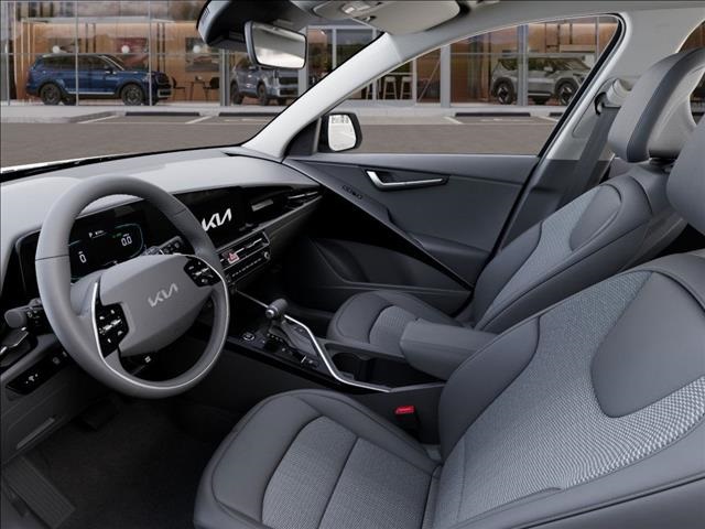 Vehicle image 18 of 27