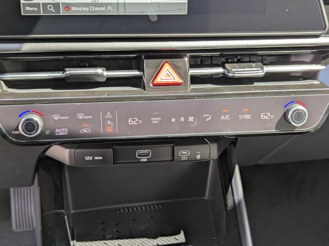 2025 Kia Niro EX Image 32 of 32