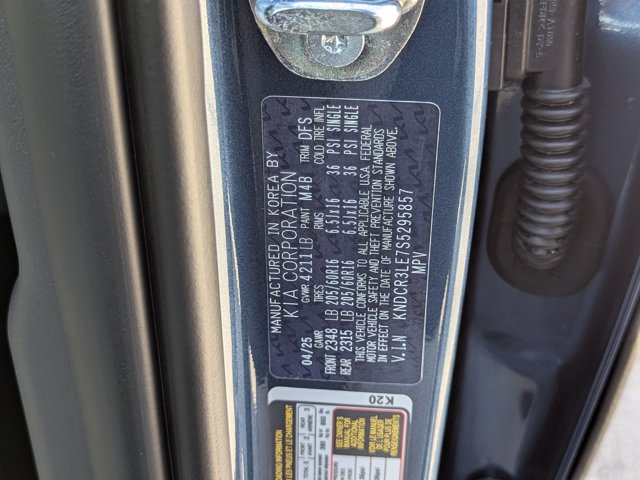 2025 Kia Niro EX Image 22 of 32