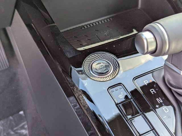 2025 Kia Niro EX Image 30 of 32
