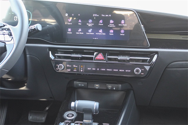Vehicle image 14 of 27