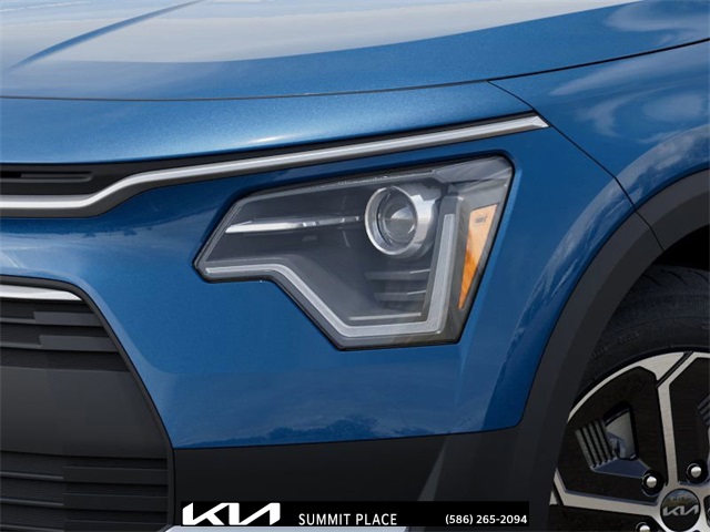 Vehicle image 11 of 27