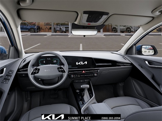 Vehicle image 14 of 27
