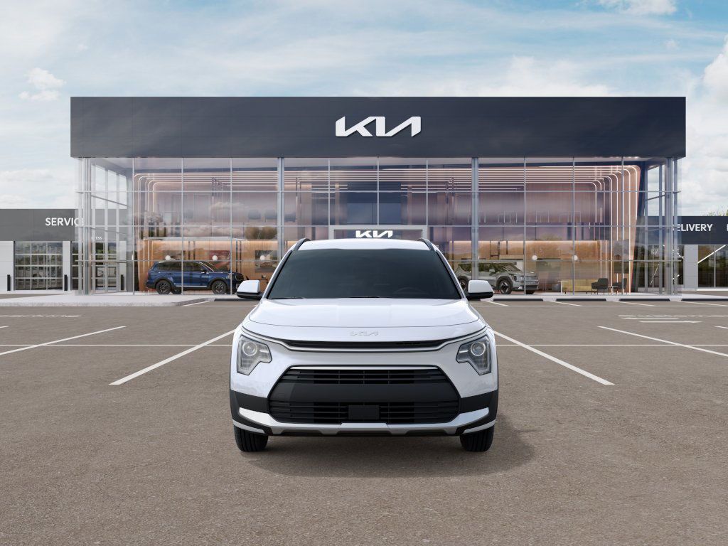 2025 Kia Niro EX Image 2 of 27