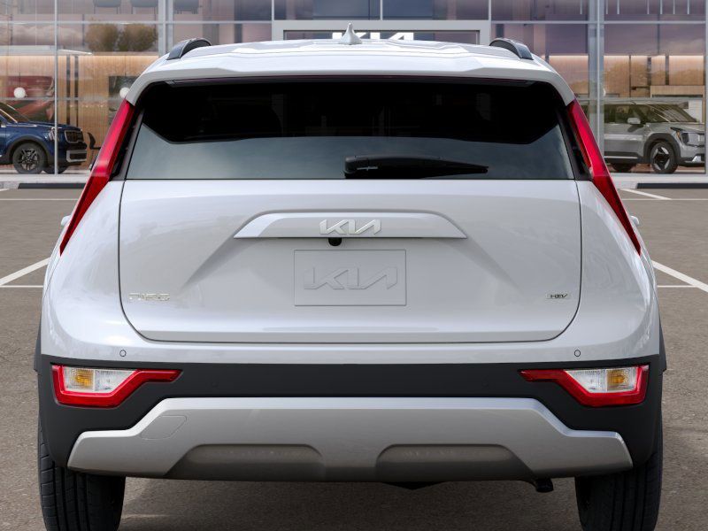2025 Kia Niro EX Image 7 of 27
