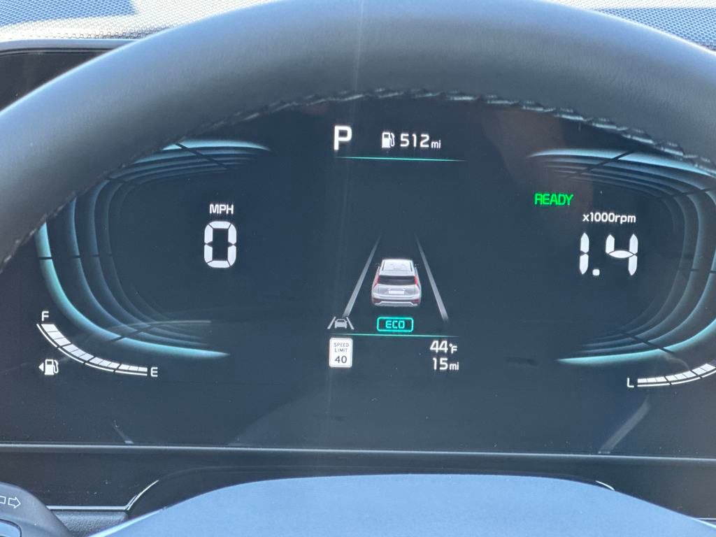Vehicle image 20 of 34