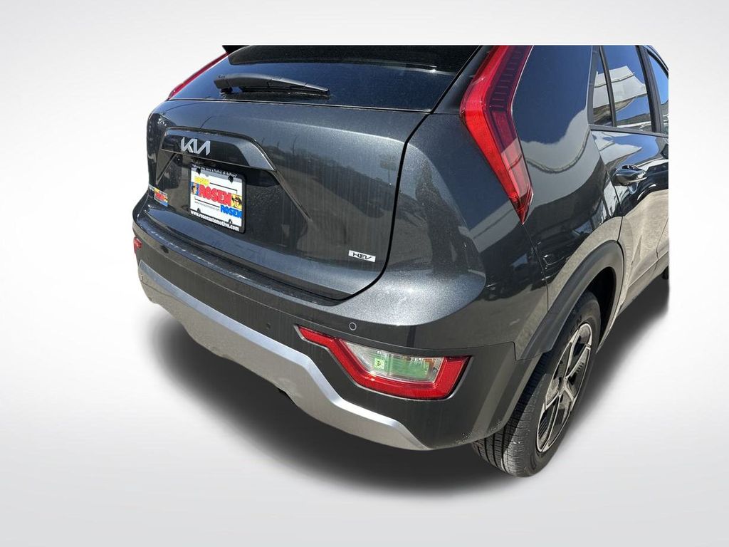 Vehicle image 6 of 34