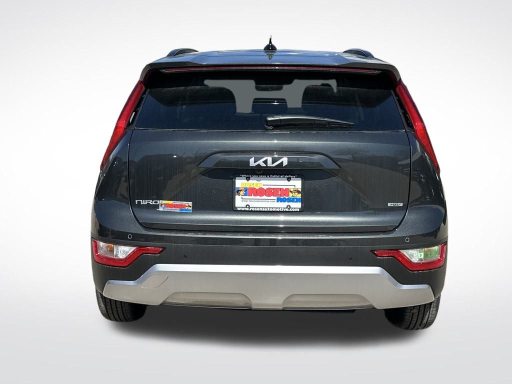 Vehicle image 7 of 34