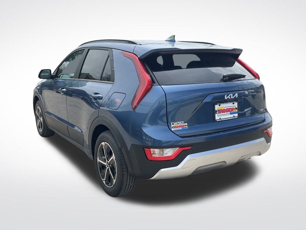 Vehicle image 7 of 35