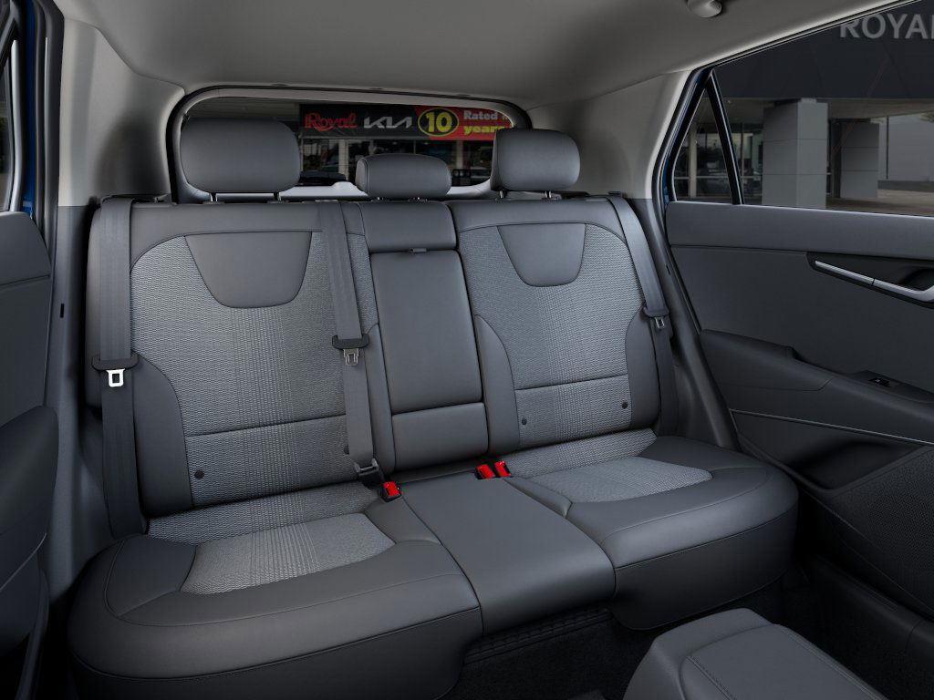 Vehicle image 16 of 27