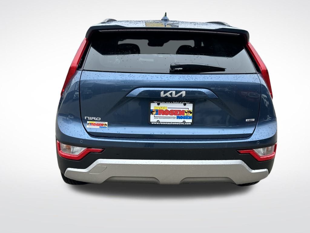 Vehicle image 6 of 35