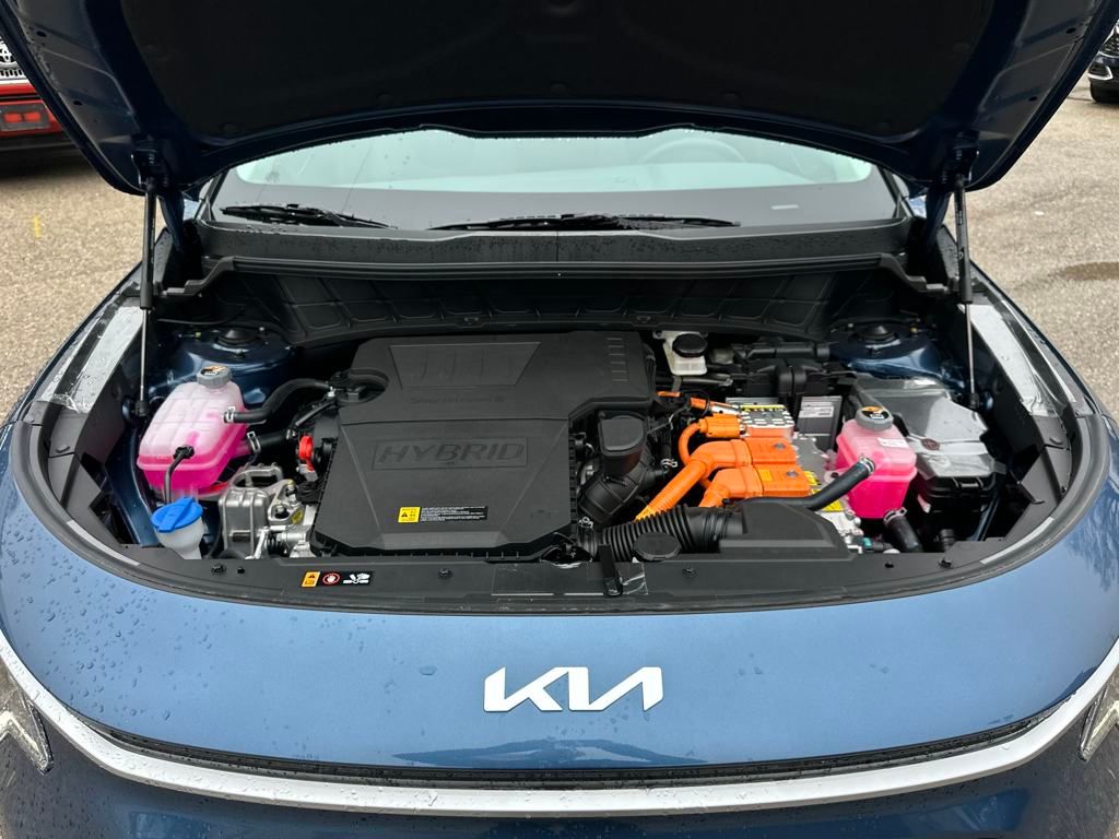 Vehicle image 27 of 35