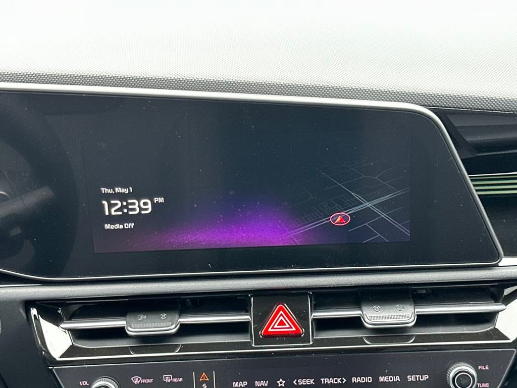 Vehicle image 20 of 35