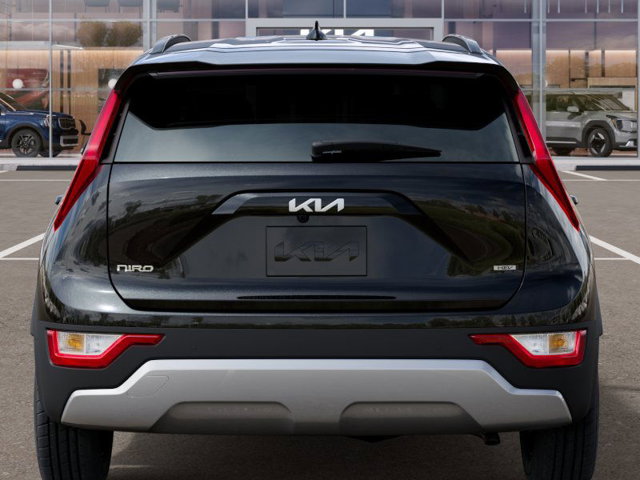 Vehicle image 8 of 27