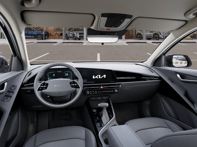 Vehicle image 14 of 27
