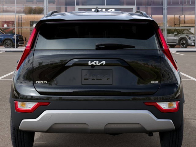 Vehicle image 8 of 27