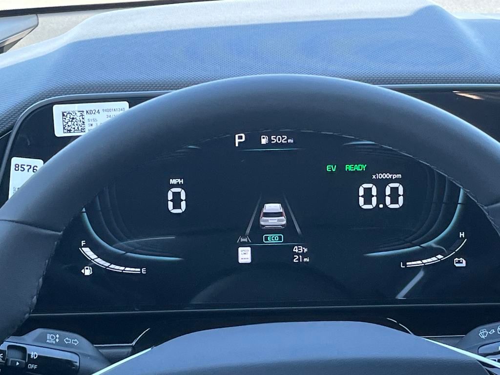 Vehicle image 22 of 35