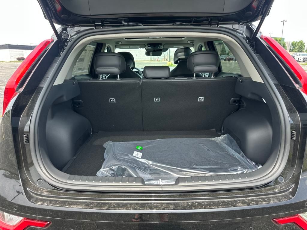 Vehicle image 11 of 43