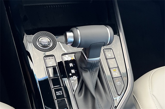 2025 Kia Niro EX Touring Image 20 of 37